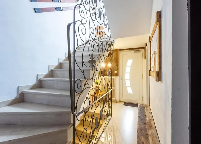 Flat Zugspitze Arena Slopes *