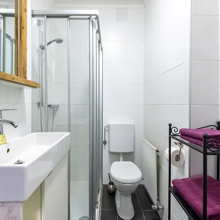 Flat Zugspitze Arena Slopes